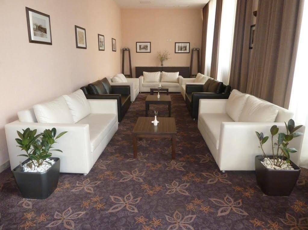 Hotel Lomsia Achaltsiche Buitenkant foto