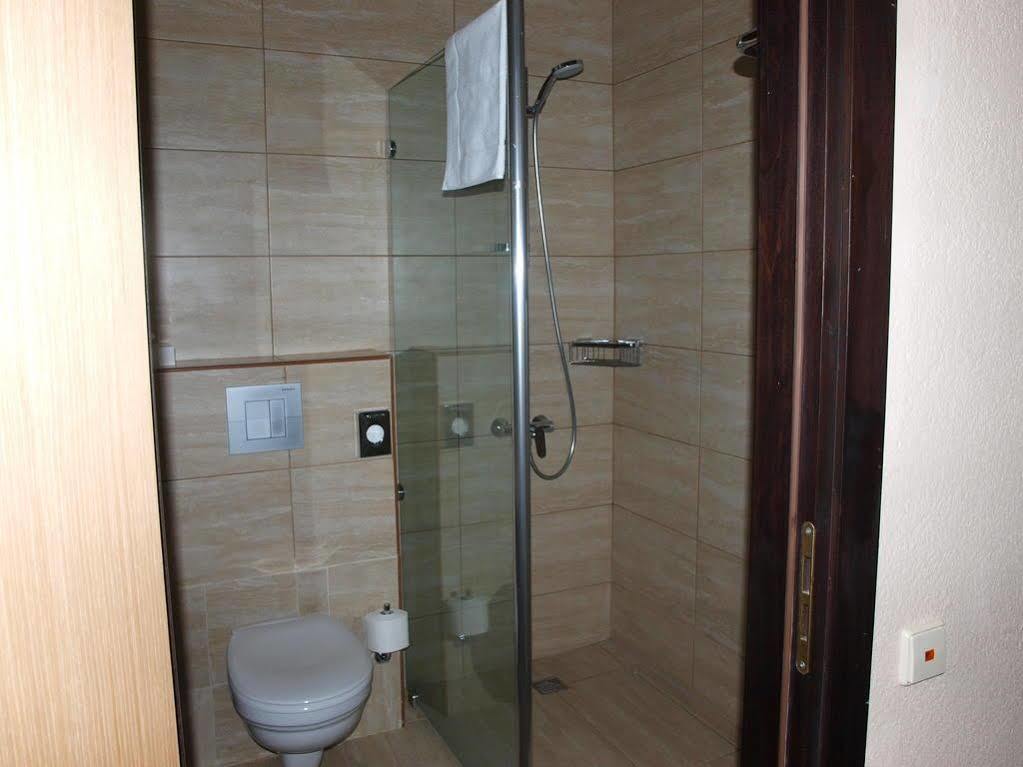 Hotel Lomsia Achaltsiche Buitenkant foto